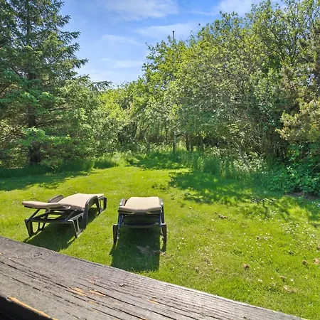 Hannu - 900m From The Sea By Interhome